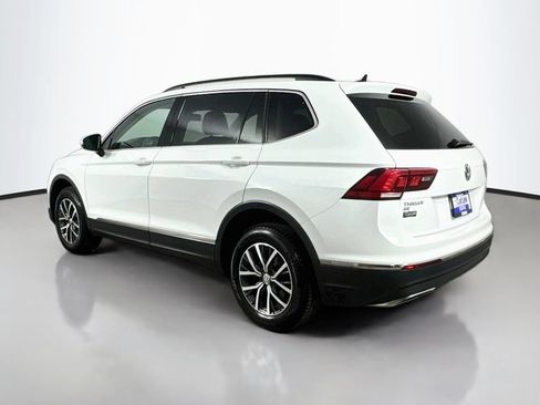 Used 2020 Volkswagen Tiguan SE w/ Panoramic Sunroof Package AWD/4WD image 5