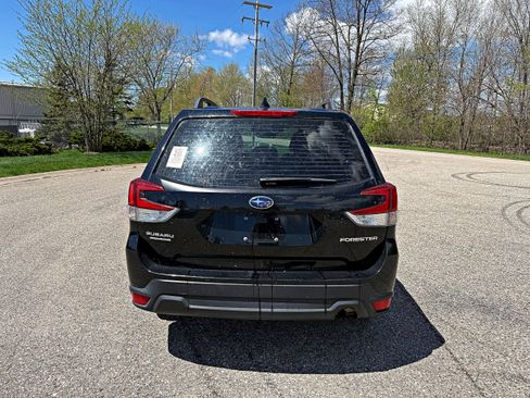 Used 2019 Subaru Forester w/ Alloy Wheel Package AWD/4WD image 8
