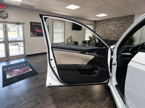 Used 2017 Honda Civic EX image 14