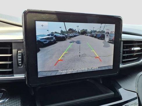 Used 2024 Ford Explorer ST-Line w/ Class IV Trailer Tow Package AWD/4WD image 24