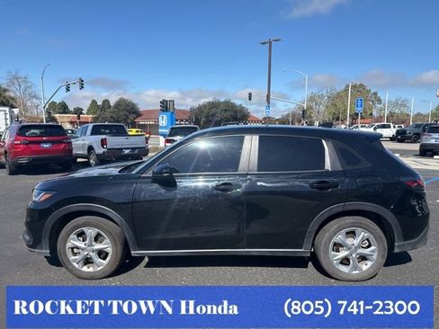 Used 2025 Honda HR-V LX image 2