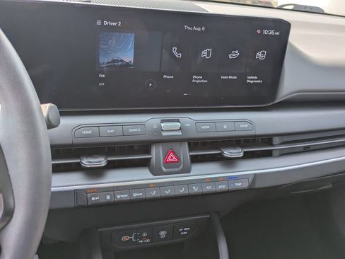 Used 2025 Kia K4 FWD image 9