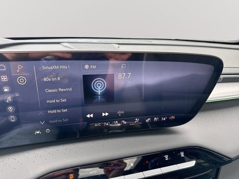 New 2026 Buick Enclave Avenir AWD/4WD image 13
