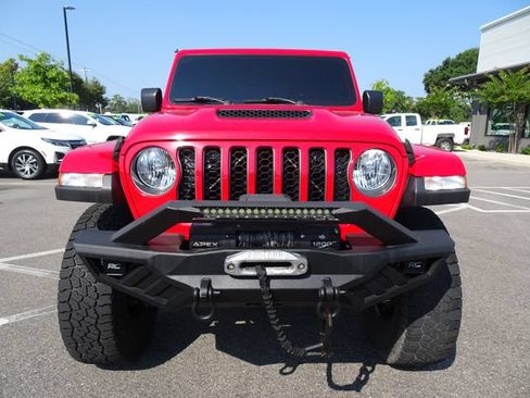 Used 2021 Jeep Gladiator Mojave w/ Auxiliary Switch Group AWD/4WD image 9