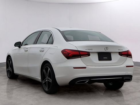 Used 2022 Mercedes-Benz A 220 4MATIC image 7