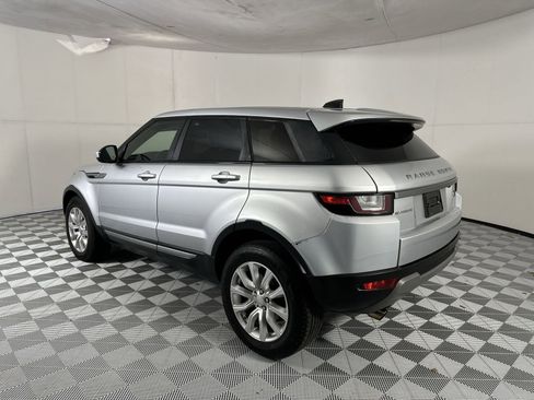 Used 2017 Land Rover Range Rover Evoque SE AWD/4WD image 6
