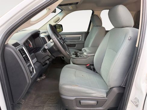 Used 2017 RAM 1500 Classic SLT image 14