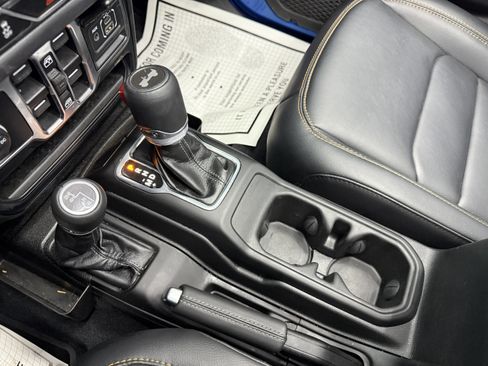 Used 2024 Jeep Wrangler Unlimited Sahara w/ Technology Group image 22