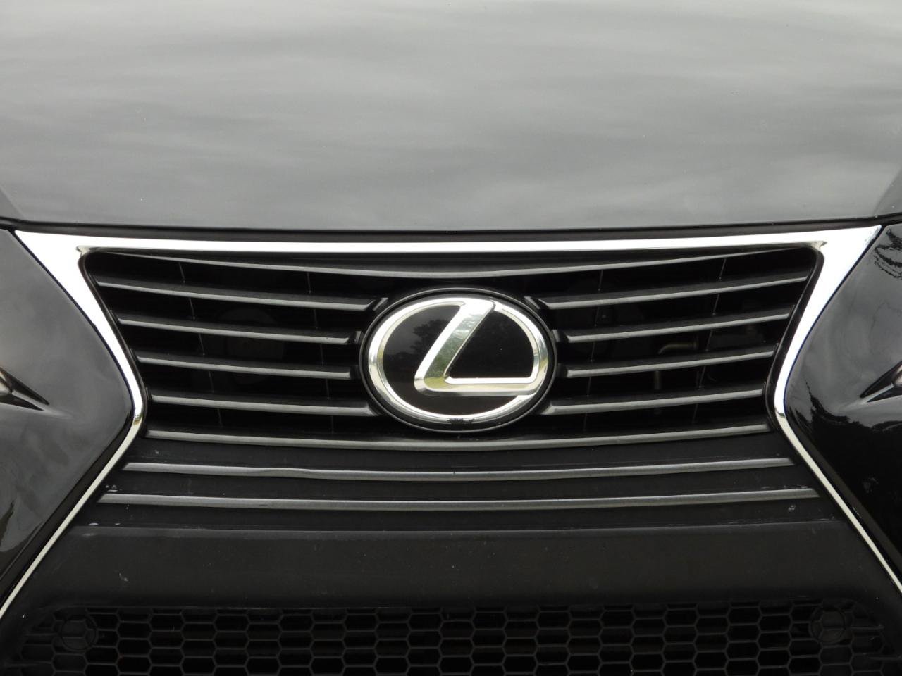 Used 2015 Lexus IS 250 RWD image 34