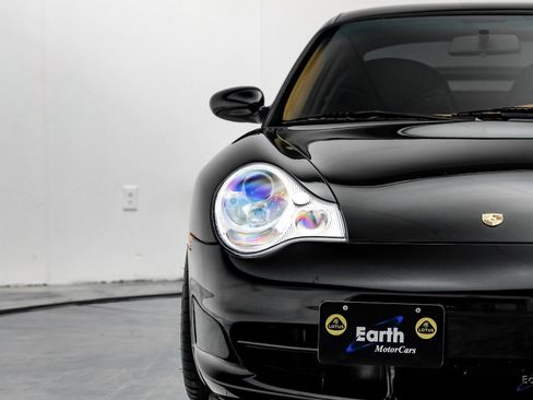 Used 2004 Porsche 911 GT3 RWD image 29