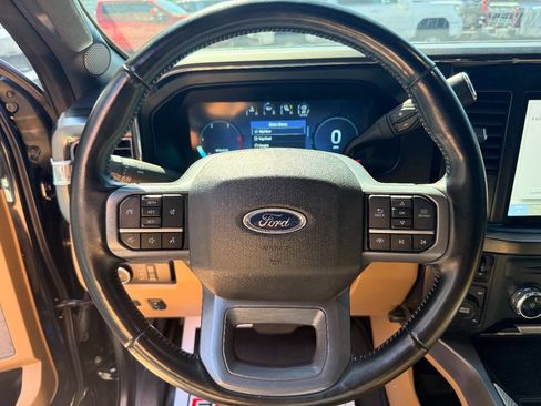 Used 2023 Ford F250 Lariat w/ Chrome Package image 23