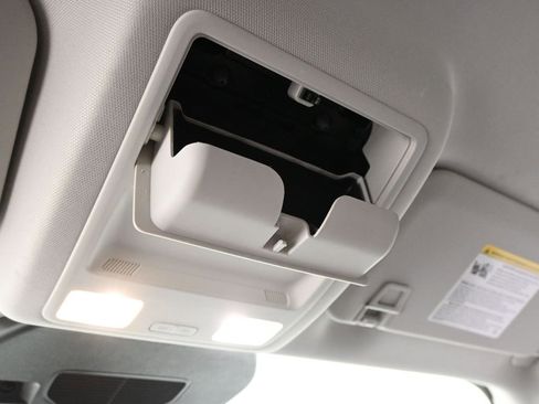 Used 2025 Ford Escape Active image 28