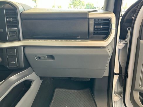 Used 2025 Ford F250 XLT w/ FX4 Off-Road Package AWD/4WD image 27