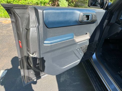 Used 2022 Ford Bronco Outer Banks AWD/4WD image 11