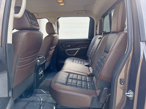Used 2017 Nissan Titan Platinum Reserve AWD/4WD image 40