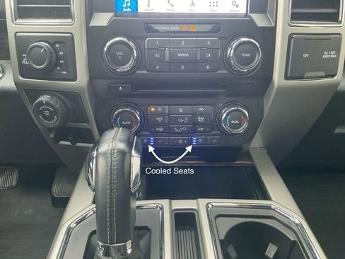 Used 2018 Ford F150 Lariat image 16