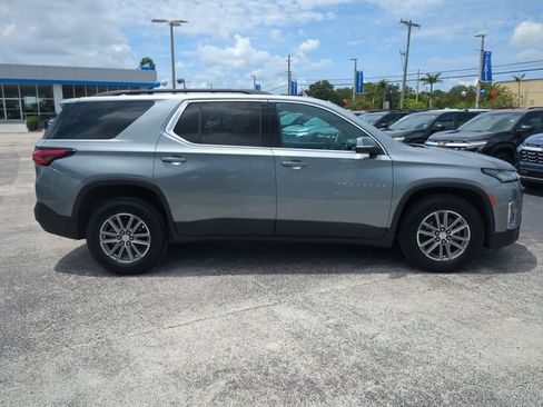 Certified 2023 Chevrolet Traverse LT AWD/4WD image 3