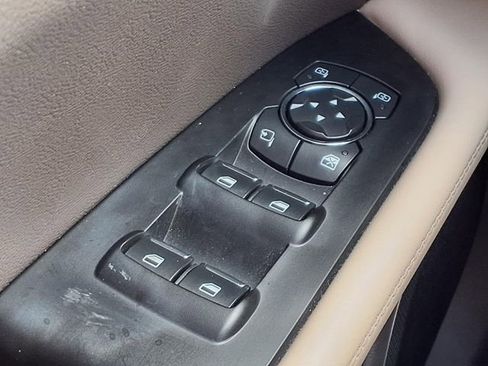 Certified 2022 Lincoln Nautilus Reserve w/ Luxury Package image 16