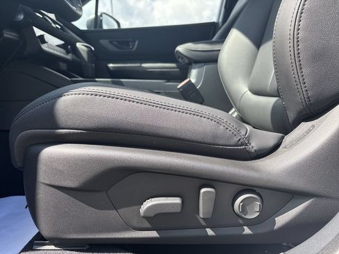 New 2026 Subaru Outback Premium AWD/4WD image 16