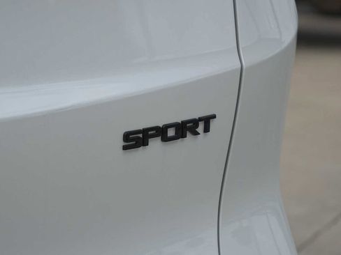 Used 2026 Honda CR-V Sport image 8