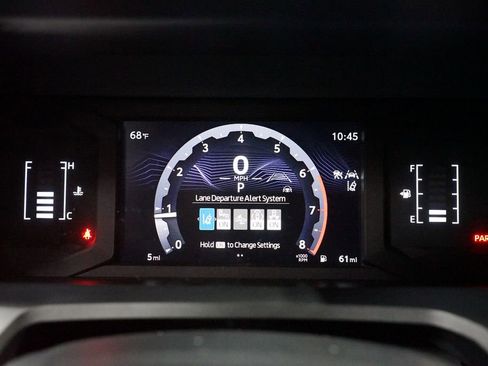 New 2026 Toyota 4Runner SR5 AWD/4WD image 17