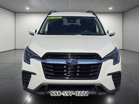 Used 2024 Subaru Ascent Premium w/ Convenience Package image 8