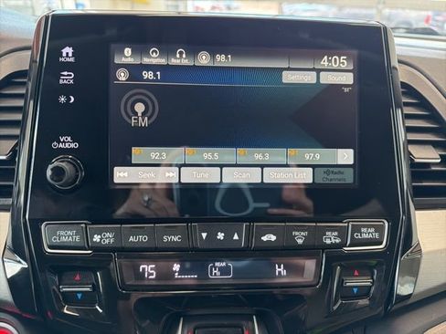 Used 2018 Honda Odyssey EX-L image 24