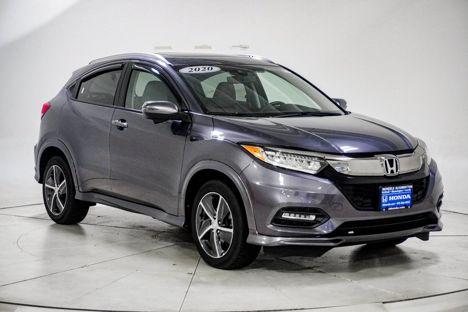 Used 2020 Honda HR-V Touring image 13