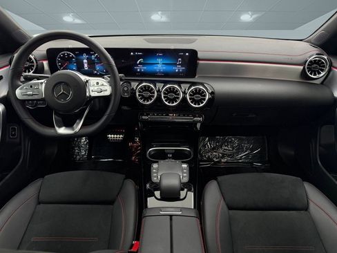 Certified 2023 Mercedes-Benz CLA 250 image 13