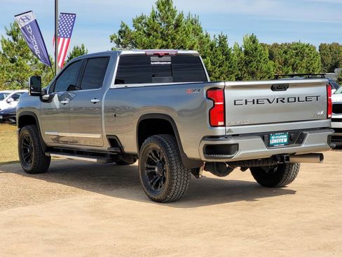 Used 2024 Chevrolet Silverado 3500 High Country w/ Technology Package image 6