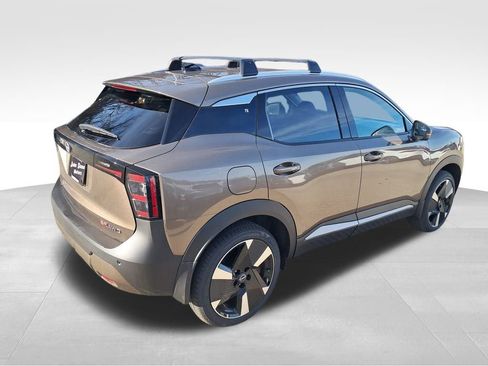 New 2026 Nissan Kicks SR w/ Cold Weather Package AWD/4WD image 5