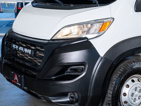Used 2023 RAM ProMaster 2500 image 13
