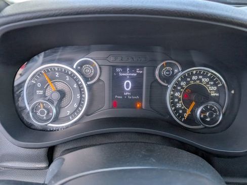Used 2022 RAM 2500 Tradesman AWD/4WD image 9