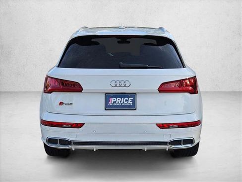 Used 2018 Audi SQ5 Prestige w/ Prestige Package image 5