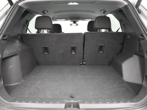 Used 2024 Chevrolet Equinox LT image 16
