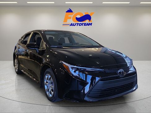 New 2026 Toyota Corolla LE FWD image 6