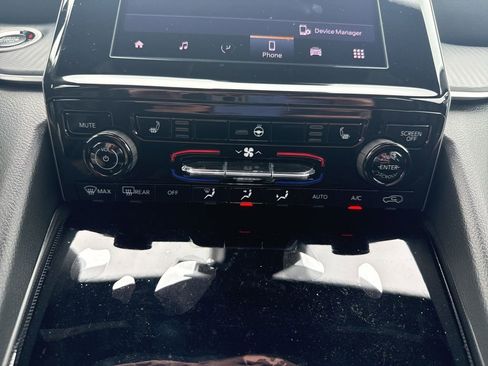 New 2025 Jeep Grand Cherokee Laredo X w/ Luxury Tech Group I AWD/4WD image 35