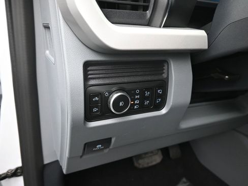 New 2026 Ford F250 XLT w/ XLT Premium Package image 13