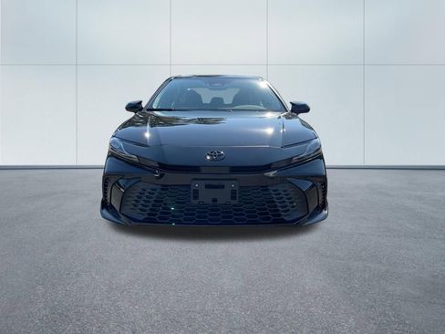 Used 2025 Toyota Camry SE w/ Multimedia Upgrade Package image 3