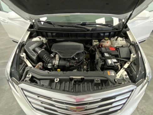 Used 2018 Cadillac XT5 Luxury w/ Driver Awareness Package AWD/4WD image 49
