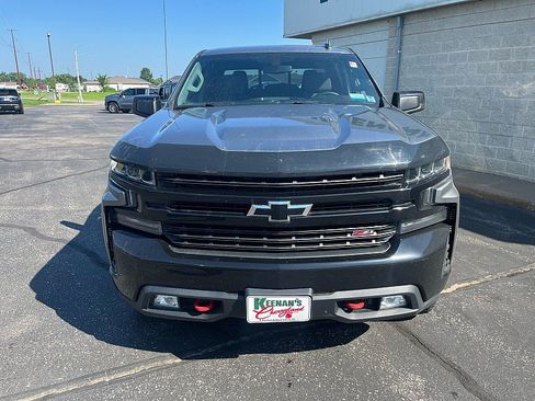 Used 2020 Chevrolet Silverado 1500 LT Trail Boss AWD/4WD image 3