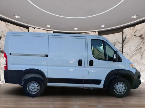 Used 2023 RAM ProMaster 1500 FWD image 4