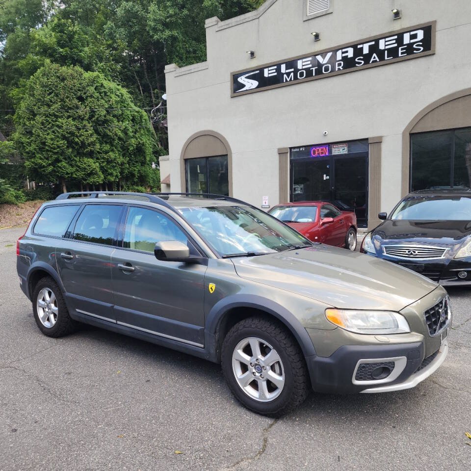 Used 2009 Volvo XC70 3.2 AWD/4WD image 1