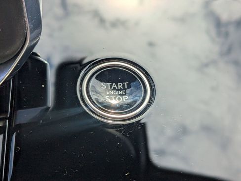 New 2026 Land Rover Range Rover Sport Dynamic SE image 16