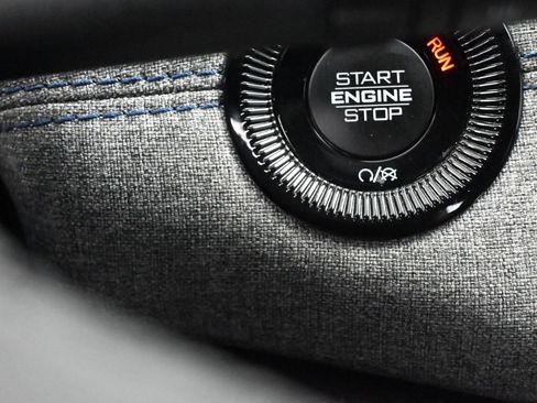 Used 2024 Jeep Compass Latitude w/ Altitude Special Edition image 41