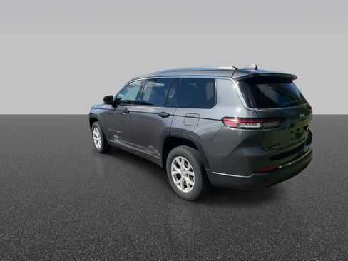 Used 2022 Jeep Grand Cherokee L Limited AWD/4WD image 7
