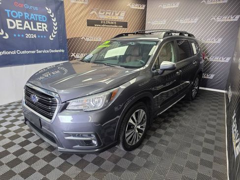 Used 2019 Subaru Ascent Touring w/ Popular Package #3 AWD/4WD image 1