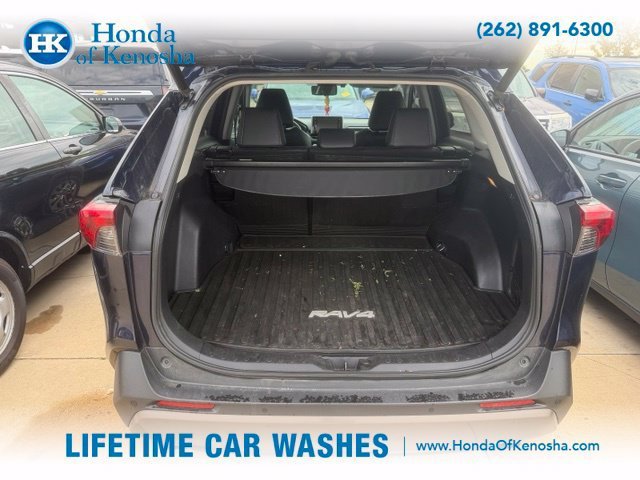 Used 2019 Toyota RAV4 Limited w/ Cold Weather Package AWD/4WD image 10