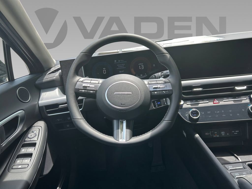 New 2025 Hyundai Sonata SEL FWD image 11