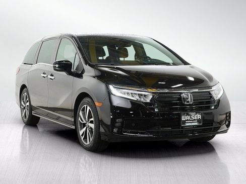 Used 2023 Honda Odyssey Touring image 7